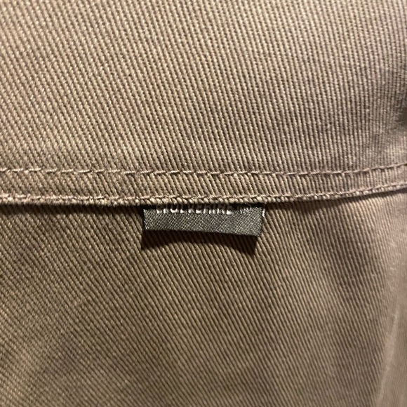 Wolverine work vest in excellent condition - Picture 6 of 6